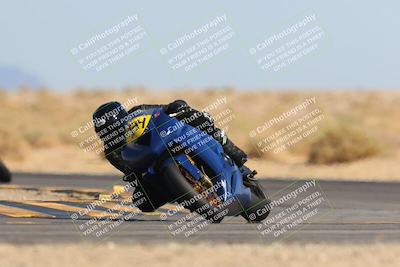 media/Mar-22-2025-CVMA (Sat) [[462c0ffedb]]/Race 13-Amateur Supersport Middleweight/